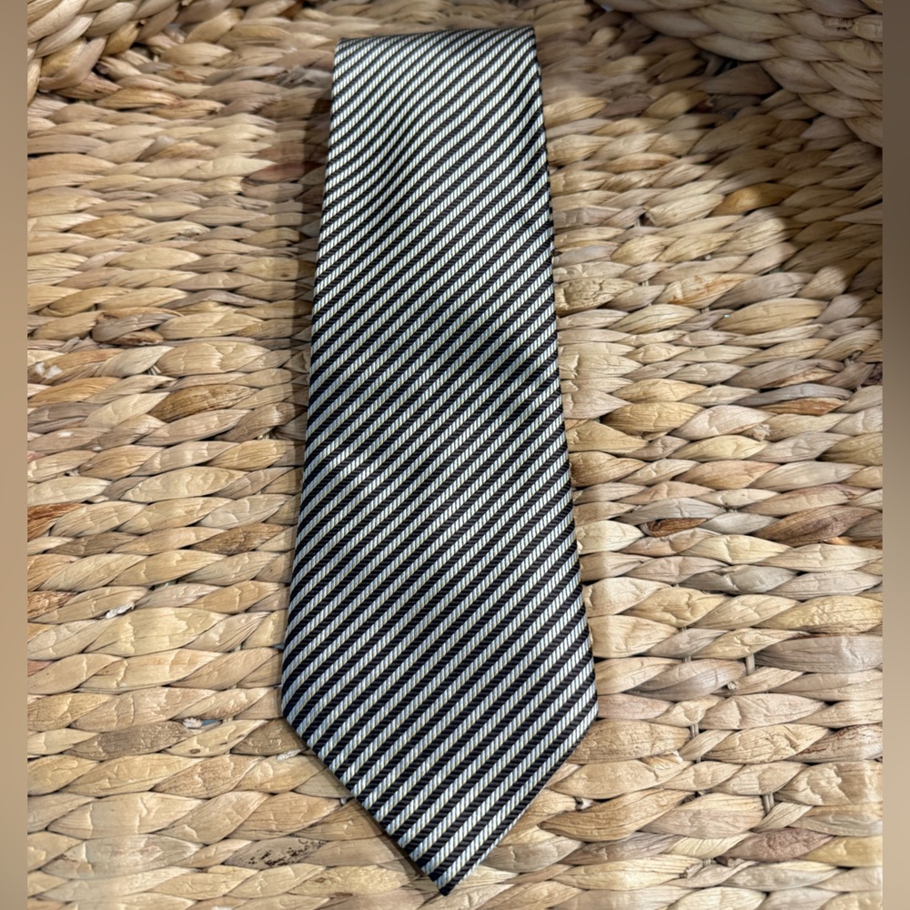 Hugo Boss Diagonal Striped Tie‎